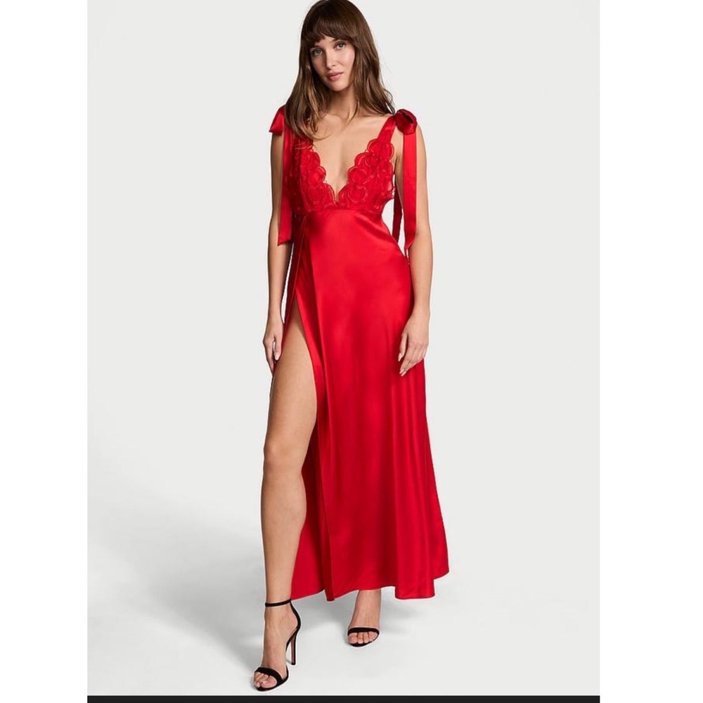 Victoria's Secret Red Satin Lace Trim Tie Shoulder Slip Dress Nightgown Large